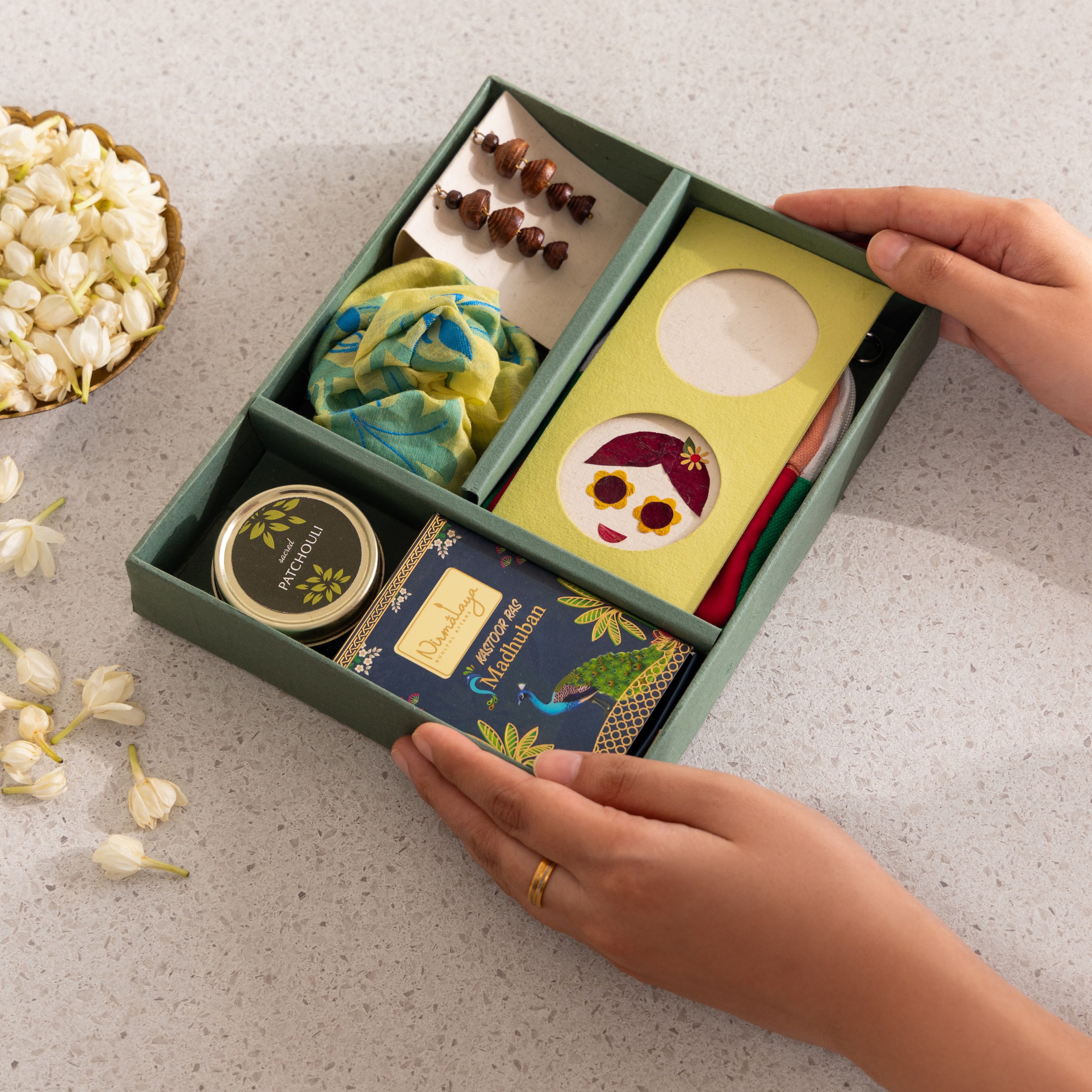 Anokhi Gift Box Rs-1399