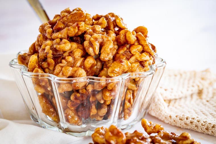 WALNUTS - HONEY ROASTED | Natural & Organic