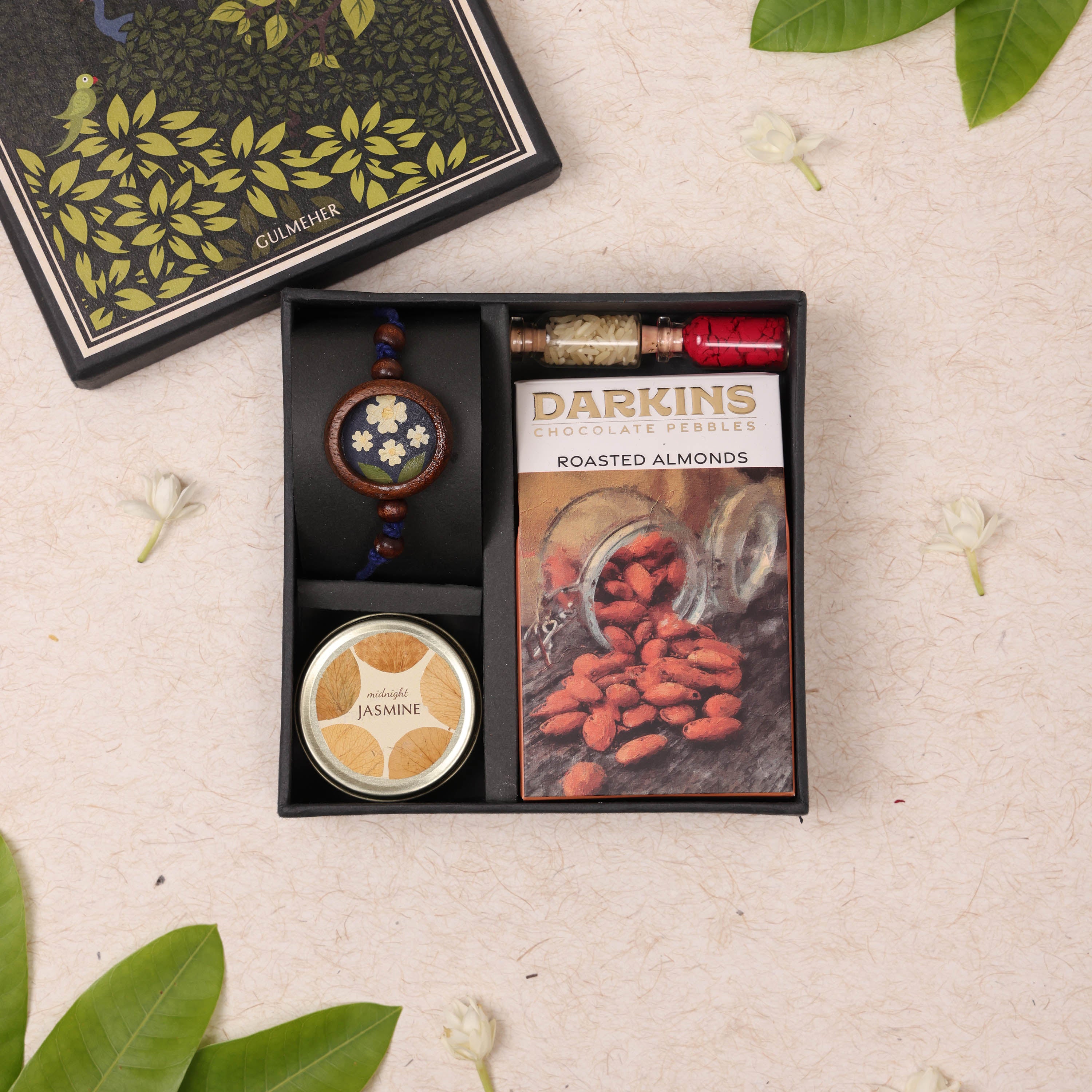 Rakhi Gift Box Rs-799/-