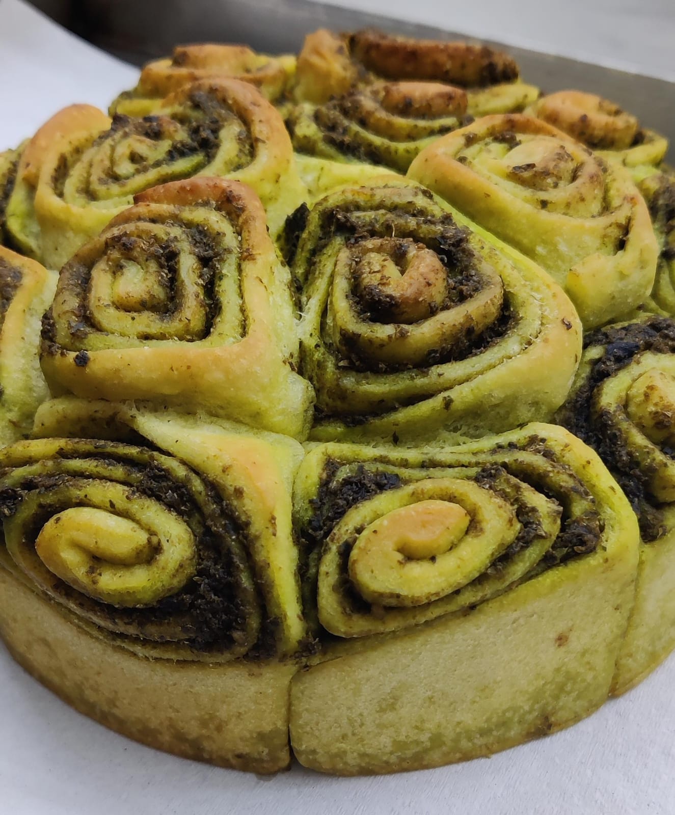 PESTO PULL APART