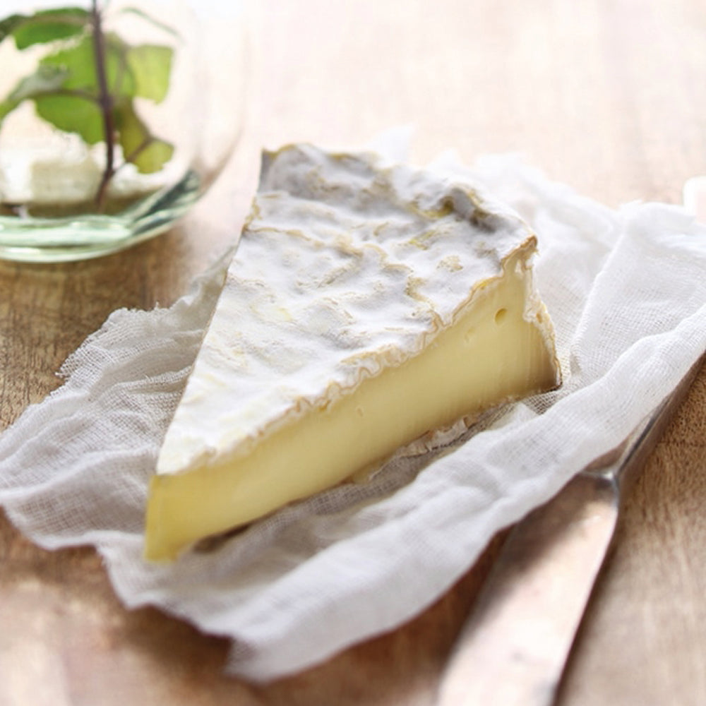 BOMBRIE (The Spotted Cow Fromargerie) | Natural & Organic